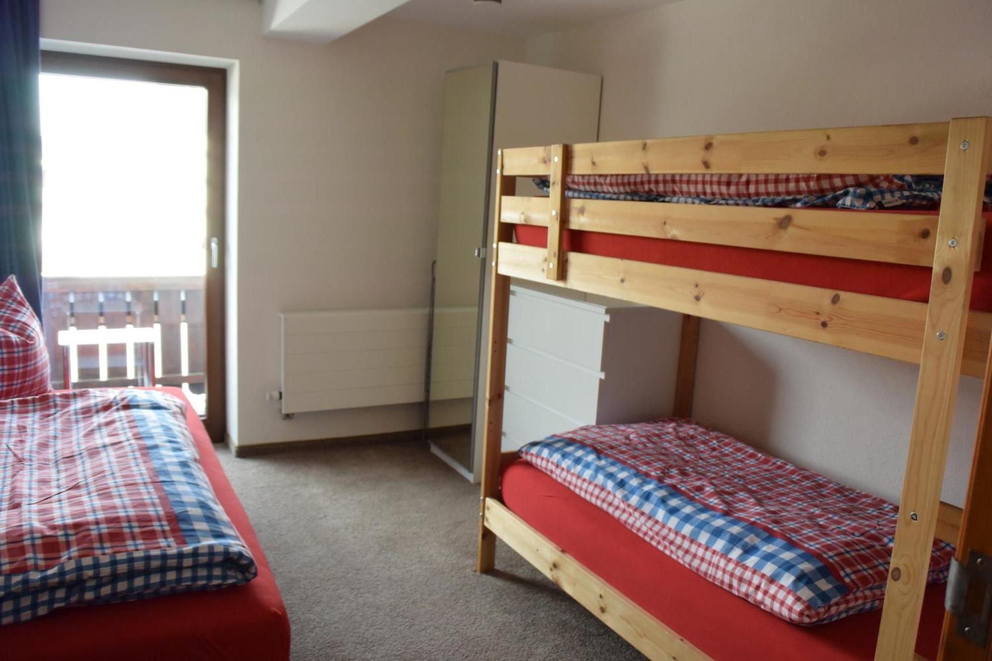Haus Alpenblume Apartment Ервалд Стая снимка